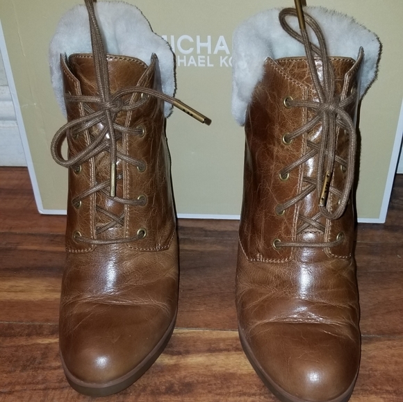 CARRIGAN WEDGE LEATHER BOOTIES - Picture 4 of 12